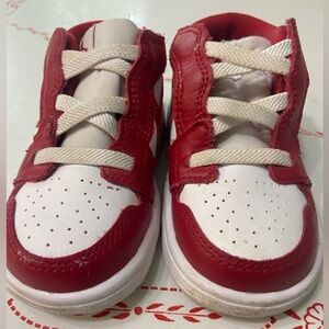 Nike Jordans Toddler Sneakers 5C white/red